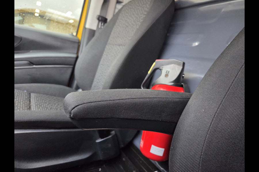 Mercedes-Benz eVito eVito Lang 41 kWh Airco Achteruitrijcamera Verwarmde voorstoel