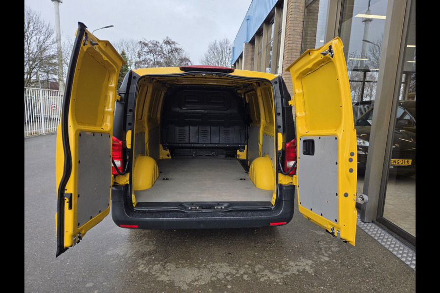 Mercedes-Benz eVito eVito Lang 41 kWh Airco Achteruitrijcamera Verwarmde voorstoel