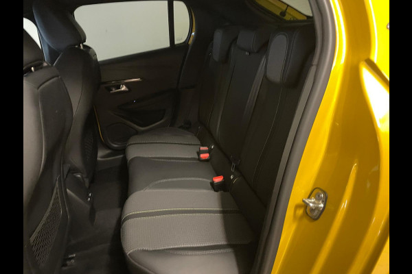 Peugeot 208 1.2 PureTech GT Pack AIRCO NAVI CRUISE ELEK RAMEN CENT VERG VELGEN PRIVACYGLAS