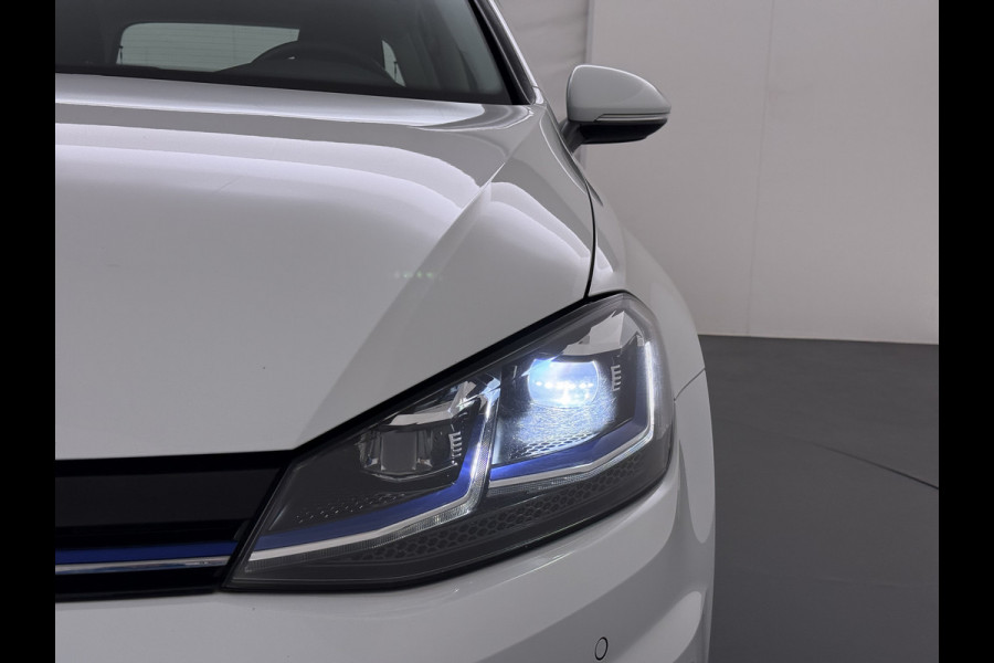 Volkswagen e-Golf Soh 90% Warmtepomp Adap.Cruise Control Navi Ecc Pdc Led Lmv Isofix Car-Net App-Connect Bluetooth Licht-/Regensensor Origineel Nederlandse Auto