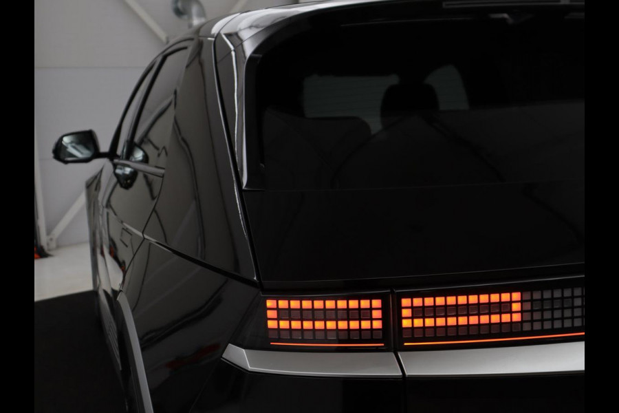 Hyundai IONIQ 5 Lounge 73kWh | SOH 96% | Stoelventilatie | Warmtepomp | Leder | Head-Up | 360 Camera | Adaptive cruise | Achterbankverwarming | Carplay | Vehicle-to-load | Memory | Keyless