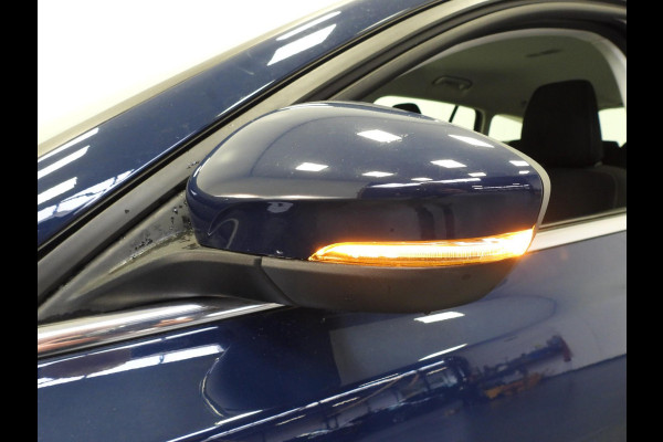 Ford FOCUS Wagon 1.0 EcoBoost Trend Business NAVI/CAMERA/TREKH./PDC/16"LMV!