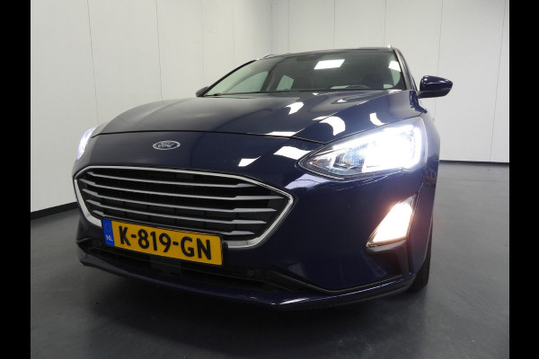 Ford FOCUS Wagon 1.0 EcoBoost Trend Business NAVI/CAMERA/TREKH./PDC/16"LMV!