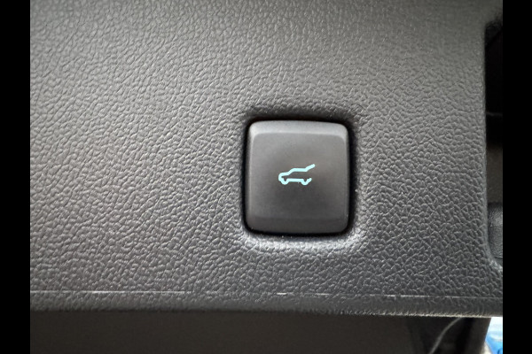 Ford Kuga 2.5 PHEV Vignale 225pk Adaptieve Cruise | Winterpack | Head up Display | 19 inch velgen | Memory Seats | Dealer onderhouden