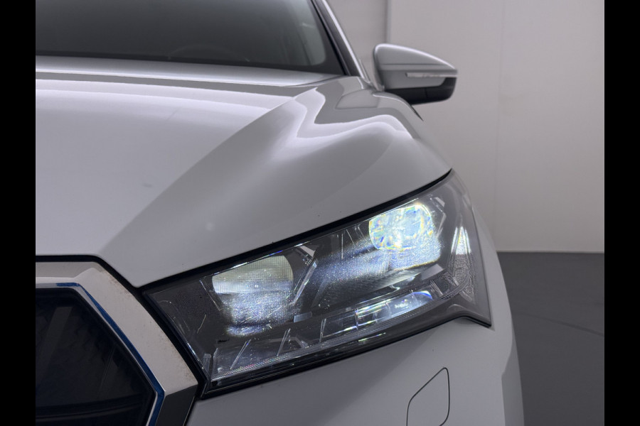Škoda ENYAQ iV 80 Leder Elek.Stoel+Memory Adap.Cruise Head-Up Display Assistentie Pakket Camera Navi Ecc Stuurverwarming Pdc SOH 88% Matrix-Led Lmv Apple Carplay Android Auto Keyless Rijstrooksensor Dodehoek detectie File Zeer compleet!