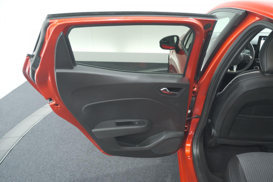 Renault Clio 1.0 TCe 90 GPF techno | 360 Camera | Adaptieve Cruise Control | 9.3 Inch Groot Scherm