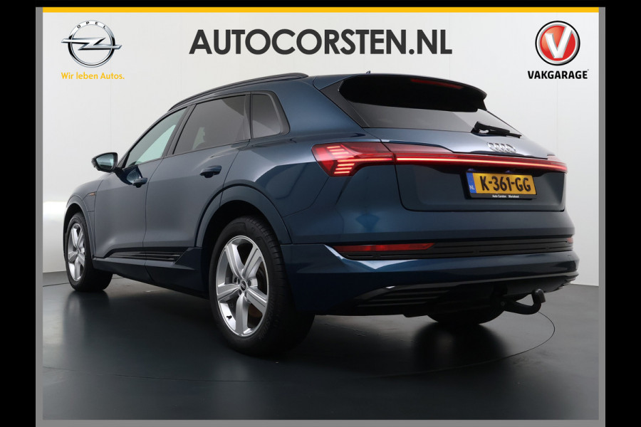 Audi e-tron 55 Quattro 95kWh SOH 96% Panoramadak Sportstoelen Trekhaak Adap.Cruise 360°Camera Apple Carplay Android Auto Leder Navi Ecc Busi Elek.Stoelen+Memory Elek.Achterklep Matrix Led AWD 4WD 1.800KG Trekgewicht 1e Eigenaar Origineel Nederlandse Auto Zeer complete Audi 55 E-tron