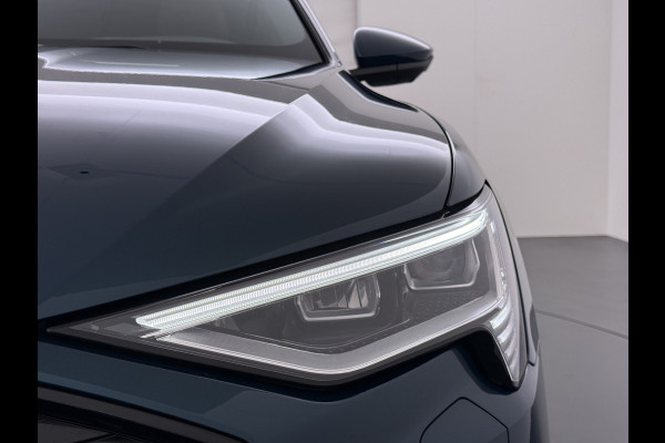 Audi e-tron 55 Quattro 95kWh SOH 96% Panoramadak Sportstoelen Trekhaak Adap.Cruise 360°Camera Apple Carplay Android Auto Leder Navi Ecc Busi Elek.Stoelen+Memory Elek.Achterklep Matrix Led AWD 4WD 1.800KG Trekgewicht 1e Eigenaar Origineel Nederlandse Auto Zeer complete Audi 55 E-tron