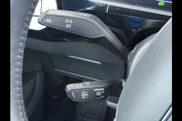 Audi e-tron 55 Quattro 95kWh SOH 96% Panoramadak Sportstoelen Trekhaak Adap.Cruise 360°Camera Apple Carplay Android Auto Leder Navi Ecc Busi Elek.Stoelen+Memory Elek.Achterklep Matrix Led AWD 4WD 1.800KG Trekgewicht 1e Eigenaar Origineel Nederlandse Auto Zeer complete Audi 55 E-tron