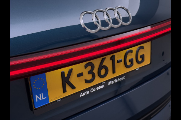 Audi e-tron 55 Quattro 95kWh SOH 96% Panoramadak Sportstoelen Trekhaak Adap.Cruise 360°Camera Apple Carplay Android Auto Leder Navi Ecc Busi Elek.Stoelen+Memory Elek.Achterklep Matrix Led AWD 4WD 1.800KG Trekgewicht 1e Eigenaar Origineel Nederlandse Auto Zeer complete Audi 55 E-tron