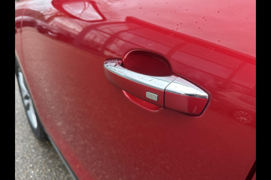 MG EHS 1.5 TGDI Luxury PHEV | MEGA COMPLEET! | COMPLETE HISTORIE AANWEZIG | FABRIEKSGARANTIE T/M 03-2030 | 52km WLTP ELECTR RIJBEREIK, TOTAAL RIJBEREIK TOT 1.000km! |