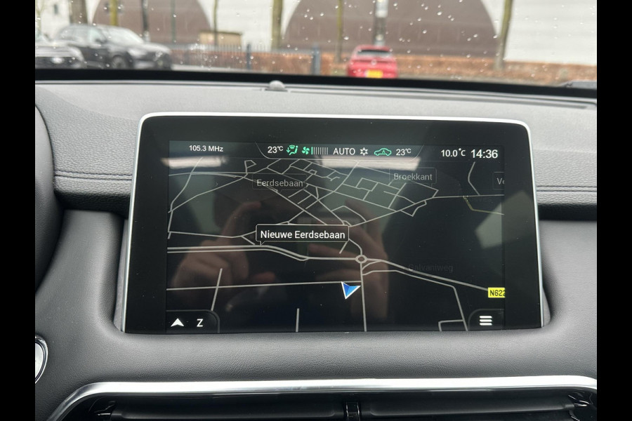 MG EHS 1.5 TGDI Luxury PHEV | MEGA COMPLEET! | COMPLETE HISTORIE AANWEZIG | FABRIEKSGARANTIE T/M 03-2030 | 52km WLTP ELECTR RIJBEREIK, TOTAAL RIJBEREIK TOT 1.000km! |