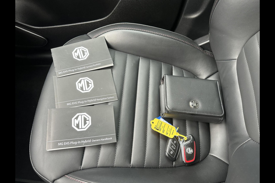 MG EHS 1.5 TGDI Luxury PHEV | MEGA COMPLEET! | COMPLETE HISTORIE AANWEZIG | FABRIEKSGARANTIE T/M 03-2030 | 52km WLTP ELECTR RIJBEREIK, TOTAAL RIJBEREIK TOT 1.000km! |