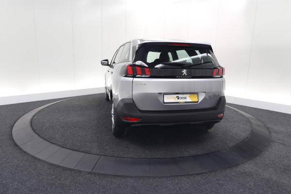 Peugeot 5008 PureTech 130 EAT8 Active Pack | 7 Zitplaatsen | Camera | Apple Carplay | Parkeersensoren