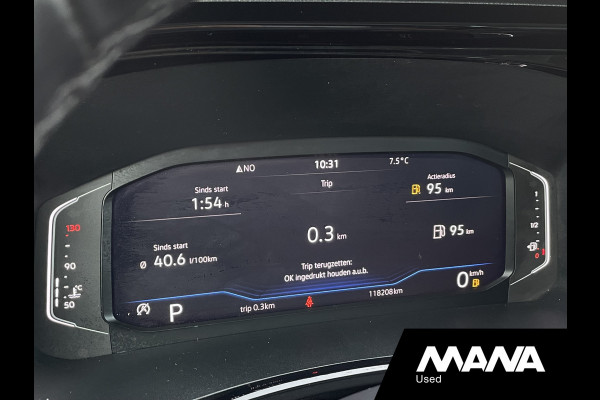 Volkswagen Transporter 2.0TDI 150PK L2H1 DC Bulli Automaat Leer LED Navi Carplay Trekhaak