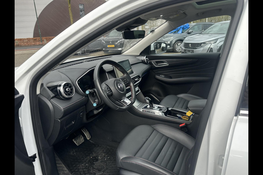 MG EHS 1.5 TGDI Luxury PHEV | MEGA COMPLEET! | TREKHAAK | COMPLETE HISTORIE AANWEZIG | FABRIEKSGARANTIE T/M 11-2030 | 52km WLTP ELECTR RIJBEREIK, TOTAAL RIJBEREIK TOT 1.000km!