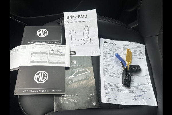 MG EHS 1.5 TGDI Luxury PHEV | MEGA COMPLEET! | TREKHAAK | COMPLETE HISTORIE AANWEZIG | FABRIEKSGARANTIE T/M 11-2030 | 52km WLTP ELECTR RIJBEREIK, TOTAAL RIJBEREIK TOT 1.000km!