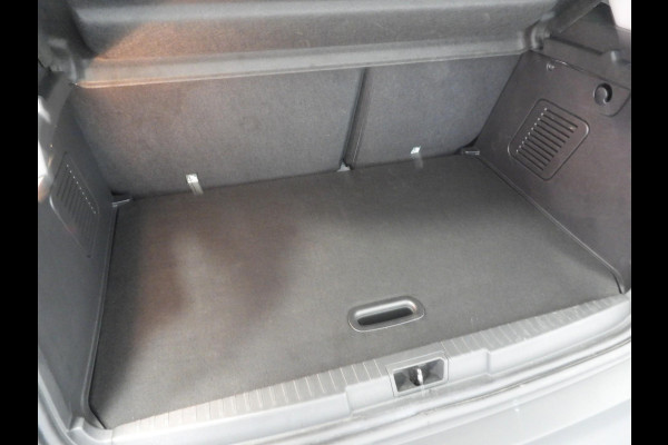 Renault Captur 0.9 TCe Limited NAVI/AIRCO/CRUISE/PDC/16"LMV!