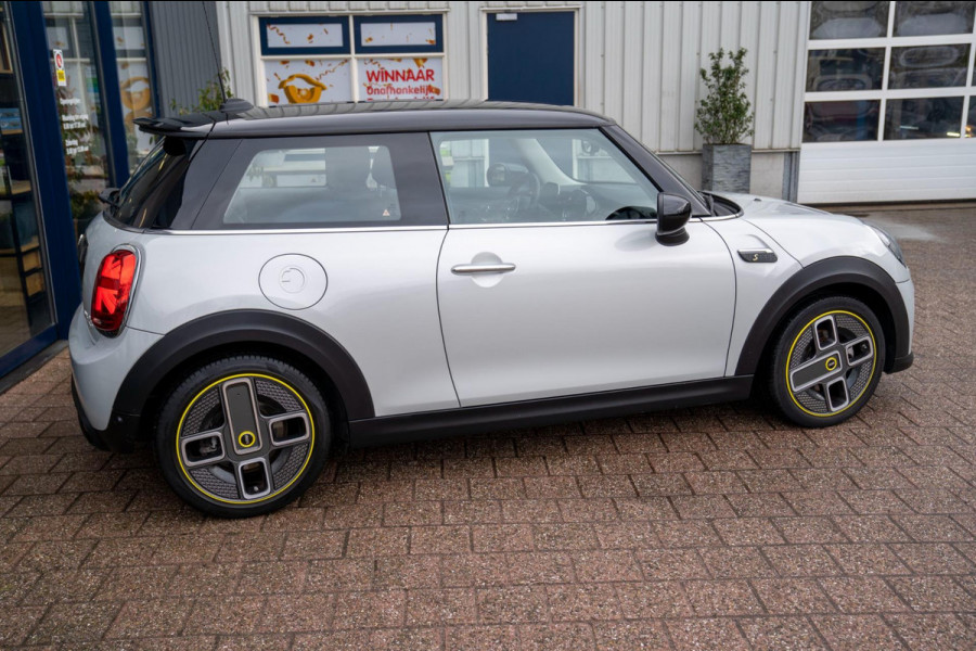 MINI Mini Electric Business Edition 33 kWh|Prijs rijklaar incl. 12 mnd garantie||Bluetooth NAV LMV Parkeersensoren achter Camera