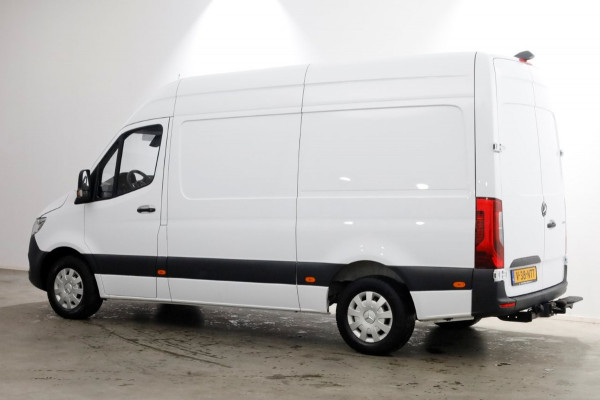 Mercedes-Benz Sprinter 317 CDI 170pk 9G Automaat L2H2 LED/Camera/Trekhaak 3500kg 01-2022