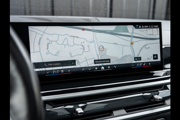 BMW X5 xDrive50e 490pk M Sport Pro | Panoramadak | Soft Close | Comfort Access | Trekhaak | Iconic Glow | M Gordels | 4-Zone Climate | Adaptive Led. | 360 Camera | Head-Up | Active Cruise | Harman/Kardon |