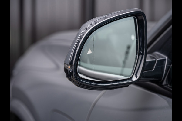 BMW X5 xDrive50e 490pk M Sport Pro | Panoramadak | Soft Close | Comfort Access | Trekhaak | Iconic Glow | M Gordels | 4-Zone Climate | Adaptive Led. | 360 Camera | Head-Up | Active Cruise | Harman/Kardon |