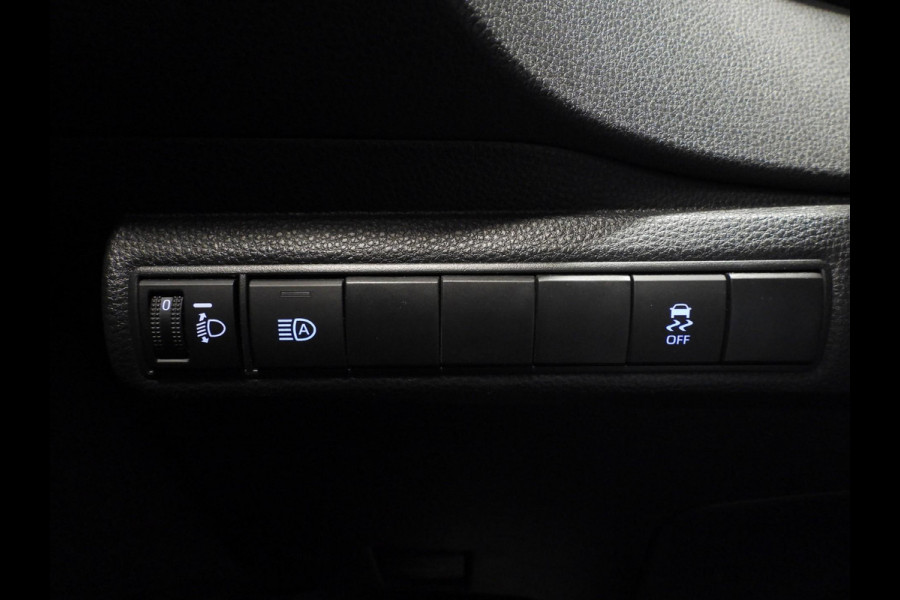 Toyota Corolla Touring Sports 1.8 Hybrid Comfort NAVI-APP/CAMERA/CLIMA/ADAPT.CRUISE/LED!