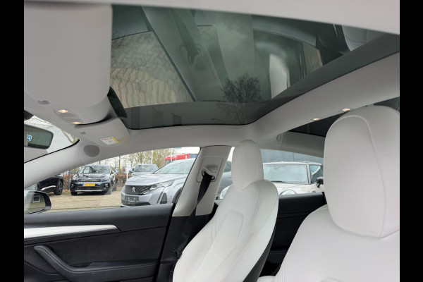 Tesla Model 3 Performance AWD 75 kWh SOH 96% | 20 INCH VELGEN ALS NIEUW | SUPER NETTE AUTO | FABRIEKSGARANTIE OP HOOGVOLTACCU EN AANDRIJFLIJN T/M 03-2030 |