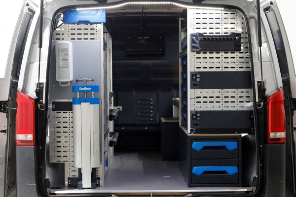 Mercedes-Benz Vito 114 CDI 136pk Compact 9G Automaat 2x Schuifdeur/LED/Camera/Inrichting 09-2022