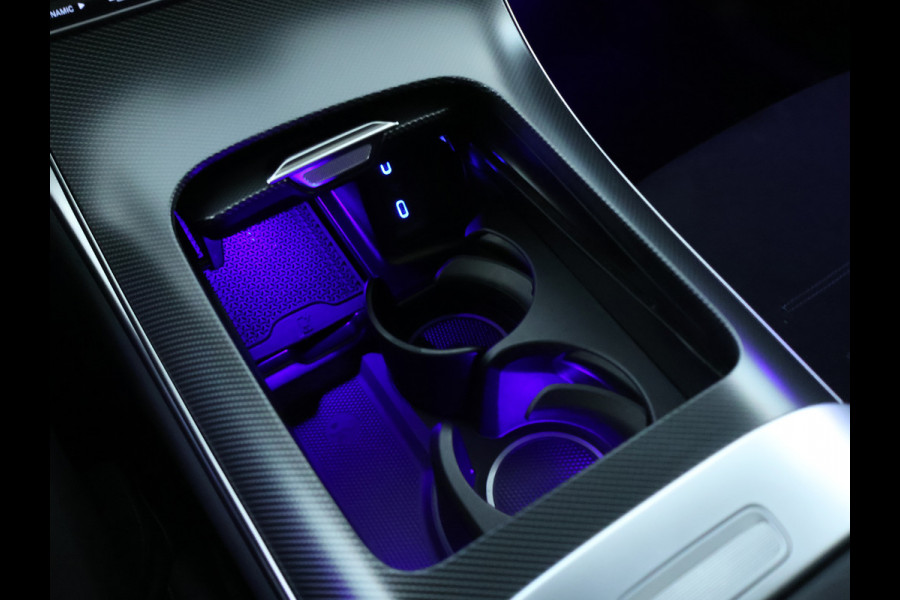 Mercedes-Benz GLC 300 e 4MATIC AMG Plug-In Hybride | AMG Line | Night Pakket | Panoramadak | Trekhaak | Inclusief 24 maanden MB Certified garantie voor Europa.