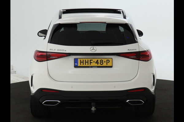 Mercedes-Benz GLC 300 e 4MATIC AMG Plug-In Hybride | AMG Line | Night Pakket | Panoramadak | Trekhaak | Inclusief 24 maanden MB Certified garantie voor Europa.