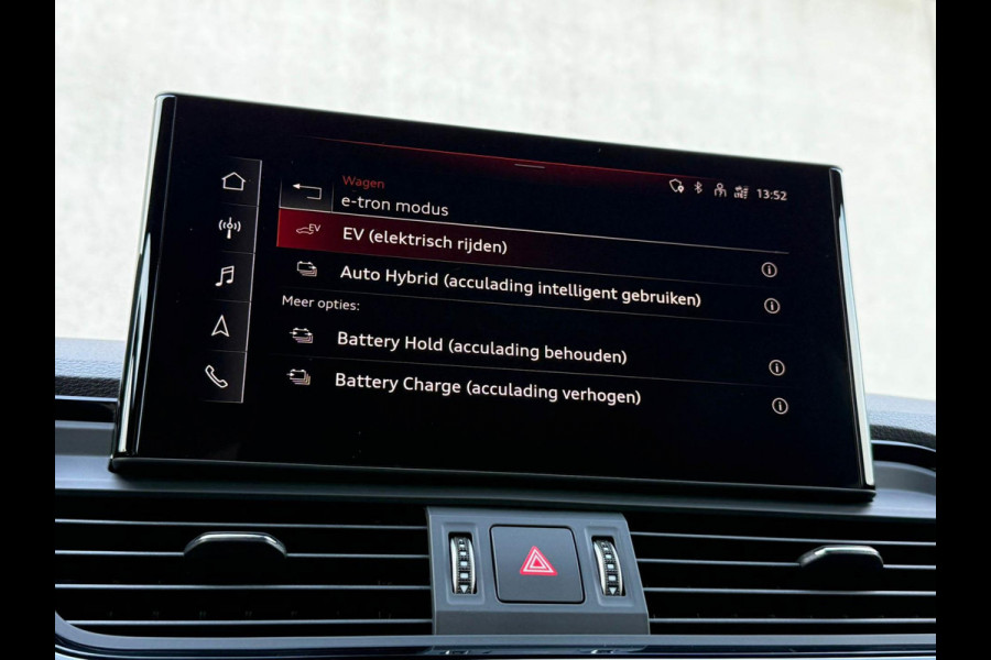 Audi Q5 50TFSI e 299PK Quattro Competition S Edition S-Line 1é Eig! Audi Exclusive|Pano|Luchtvering|S-Kuipstoelen|HD Matrix|Carbon