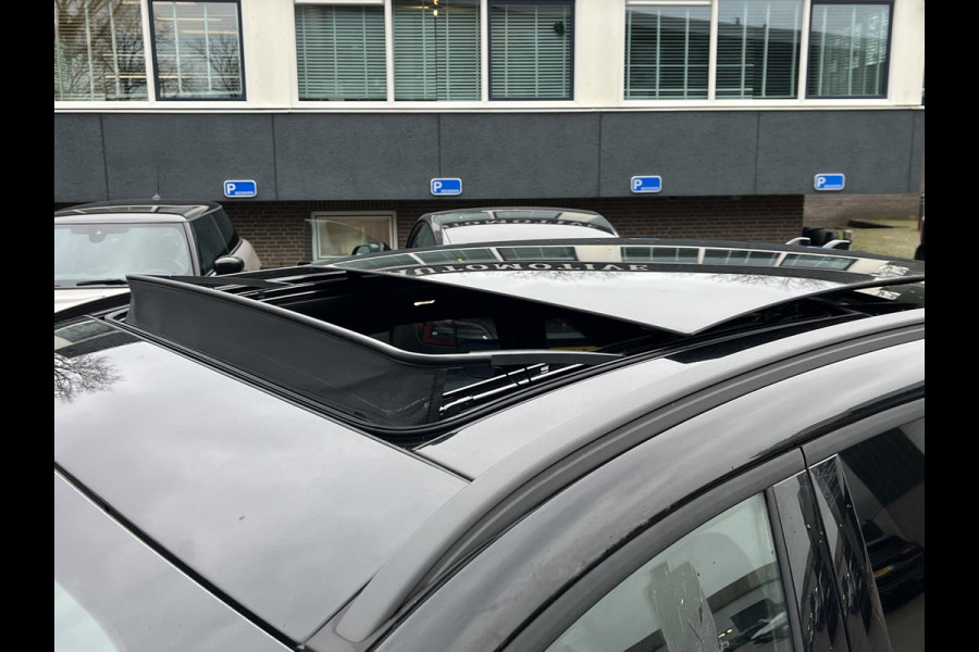 Ford Kuga 2.5 PHEV ST-Line X NIEUWE AUTO | FABRIEKSGARANTIE WINTERPACK | PANO | 360 CAMERA| ELEK. ACHTERKLEP| ACHTERBANK VERWARMD| STOEL + STUURVERWARMING| SUPER COMPLEET!