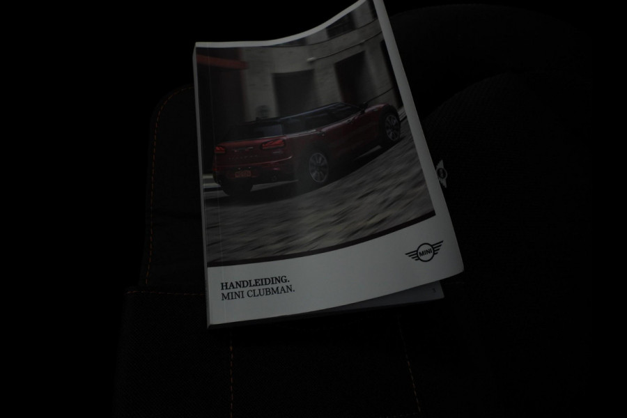 MINI Clubman 1.5 Aut. One Business Edition NAVI/CLIMA/PDC/17"LMV!