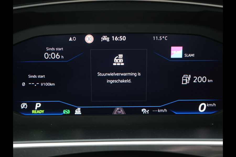 Volkswagen Tiguan 1.4 TSI eHybrid Elegance Plug In Hybrid 245pk Dealer O.H. PHEV | Trekhaak Af Fabriek | Panodak | Adaptive Cruise | Camera | Stuur Verwarmd | Apple Carplay | Keyless | Blis | Navigatie | DAB |