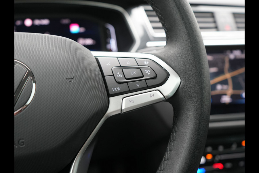 Volkswagen Tiguan 1.4 TSI eHybrid Elegance Plug In Hybrid 245pk Dealer O.H. PHEV | Trekhaak Af Fabriek | Panodak | Adaptive Cruise | Camera | Stuur Verwarmd | Apple Carplay | Keyless | Blis | Navigatie | DAB |