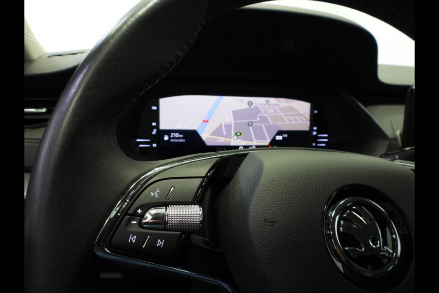 Škoda Octavia Combi 1.0 TSI Business Edition NAVI/VIRTUAL/LED/TREKH/18"LMV!