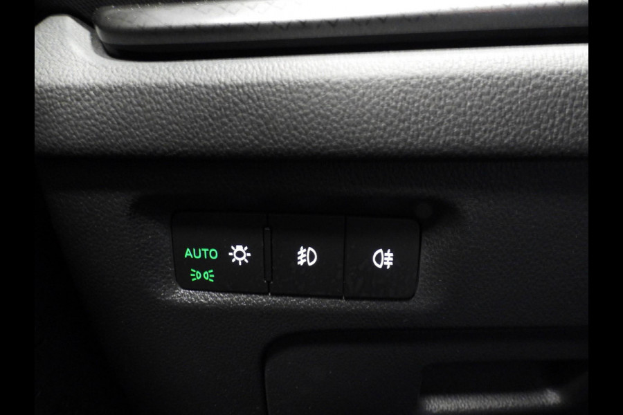 Škoda Octavia Combi 1.0 TSI Business Edition NAVI/VIRTUAL/LED/TREKH/18"LMV!