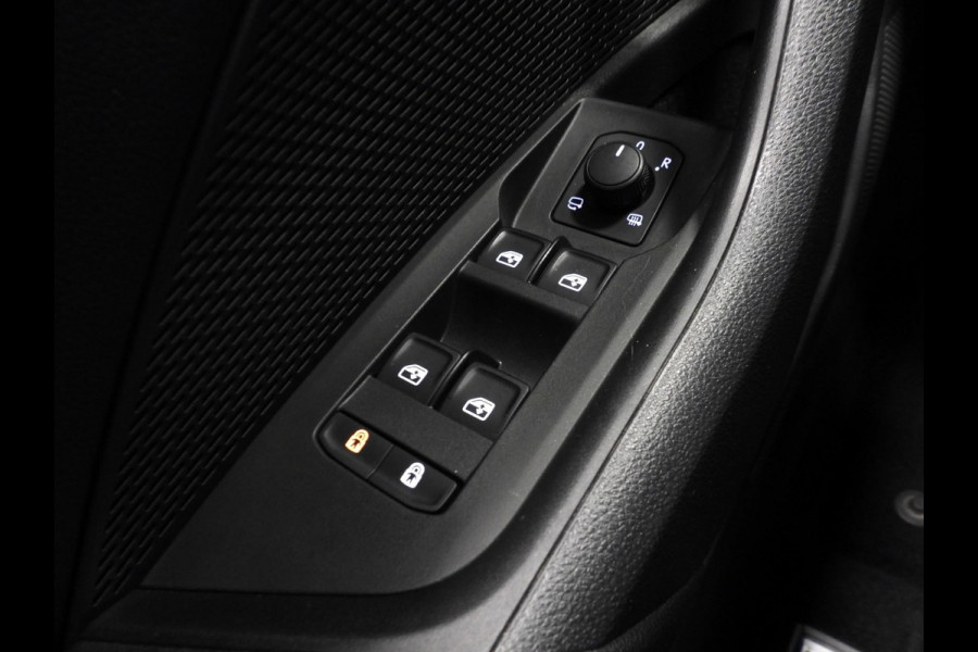 Škoda Octavia Combi 1.0 TSI Business Edition NAVI/VIRTUAL/LED/TREKH/18"LMV!