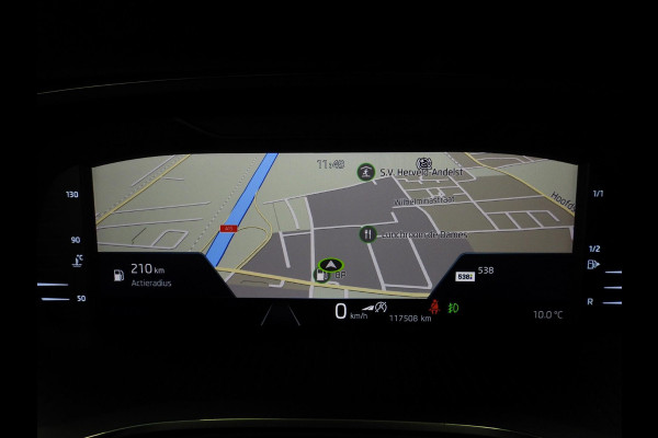 Škoda Octavia Combi 1.0 TSI Business Edition NAVI/VIRTUAL/LED/TREKH/18"LMV!