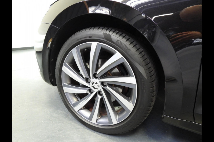 Škoda Octavia Combi 1.0 TSI Business Edition NAVI/VIRTUAL/LED/TREKH/18"LMV!