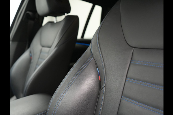 BMW X3 xDrive30e M Sport Plug In Hybrid 293pk Dealer O.H PHEV | Trekhaak Af Fabriek | 360 Camera | Head Up | Adaptive LED |  Lederen Sportstoelen & Sportstuur Verwarmd | Keyless | Apple Carplay | Navigatie | Cruise Control | Virtual | DAB | 20" L.M