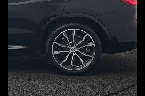 BMW X3 xDrive30e M Sport Plug In Hybrid 293pk Dealer O.H PHEV | Trekhaak Af Fabriek | 360 Camera | Head Up | Adaptive LED |  Lederen Sportstoelen & Sportstuur Verwarmd | Keyless | Apple Carplay | Navigatie | Cruise Control | Virtual | DAB | 20" L.M