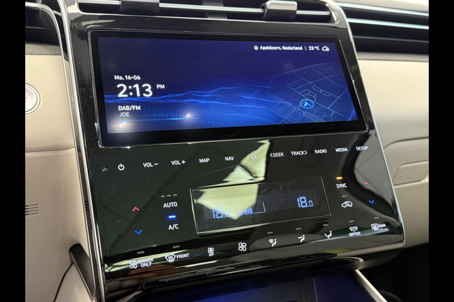 Hyundai Tucson 1.6 T-GDI PHEV Premium Sky 4WD Panoramadak Navigatie Full-led 24 maanden garantie mogelijk (*vraag naar de voorwaarden)