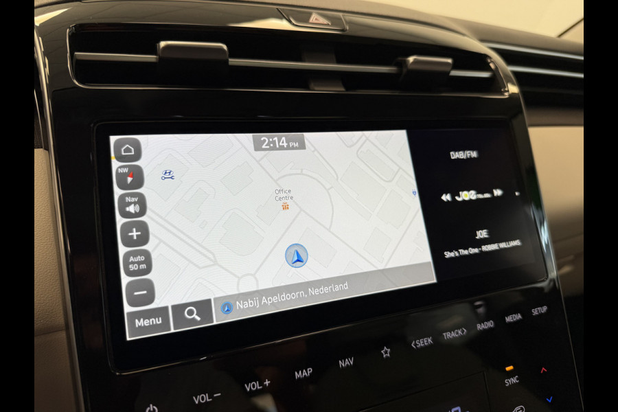 Hyundai Tucson 1.6 T-GDI PHEV Premium Sky 4WD Panoramadak Navigatie Full-led 24 maanden garantie mogelijk (*vraag naar de voorwaarden)