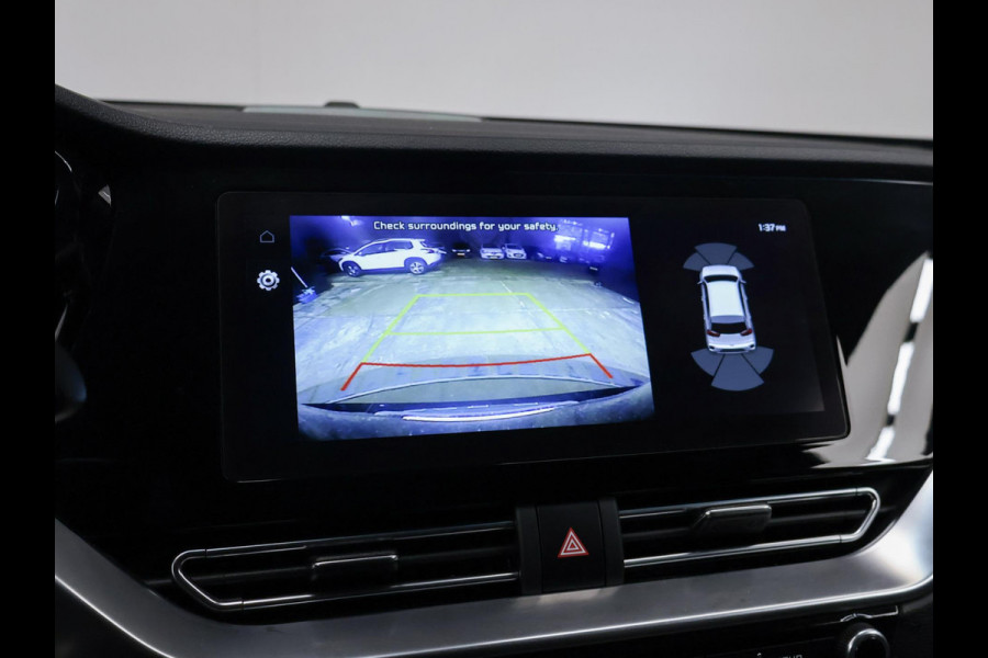 Kia e-Niro ExecutiveLine 64 kWh Sport (APPLE CARPLAY,CAMERA,STOEL/STUURVERWARMING,STOELVERKOELING,LED,PDC,SPORTSTOELEN,LM VELGEN)
