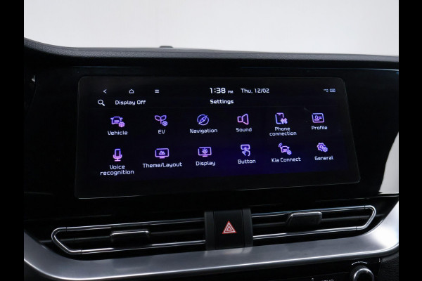 Kia e-Niro ExecutiveLine 64 kWh Sport (APPLE CARPLAY,CAMERA,STOEL/STUURVERWARMING,STOELVERKOELING,LED,PDC,SPORTSTOELEN,LM VELGEN)