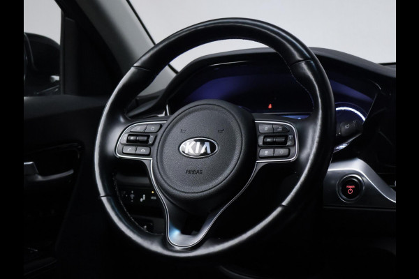 Kia e-Niro ExecutiveLine 64 kWh Sport (APPLE CARPLAY,CAMERA,STOEL/STUURVERWARMING,STOELVERKOELING,LED,PDC,SPORTSTOELEN,LM VELGEN)