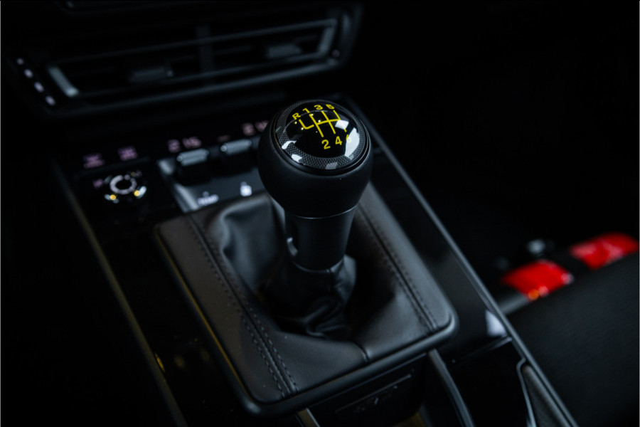 Porsche 911 4.0 GT3 Touring - Handgeschakeld | Sport Chrono + | Lift | Bose