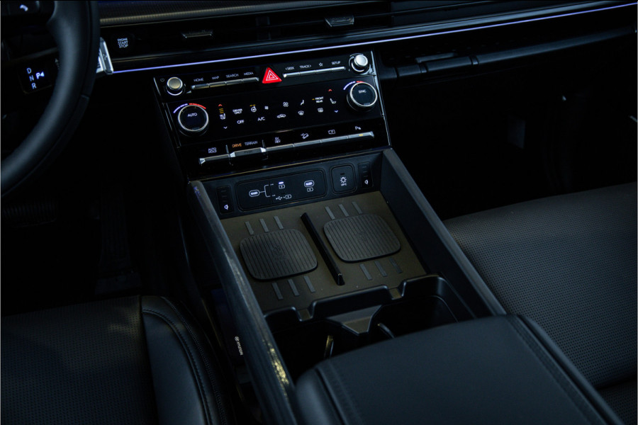 Hyundai Santa Fe 1.6 T-GDI HEV Comfort Plus 7p. - Bose | Keyless | 360 Camera | Stuurverwarming | HUD